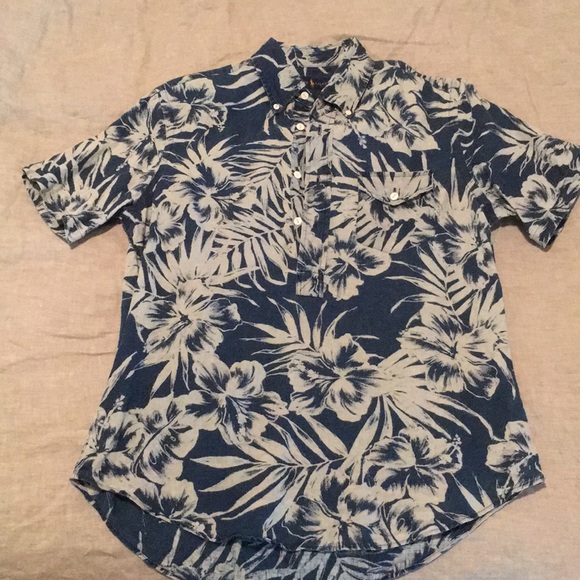 Ralph Lauren Other - Ralph Lauren Short Sleeve Four Button Shirt